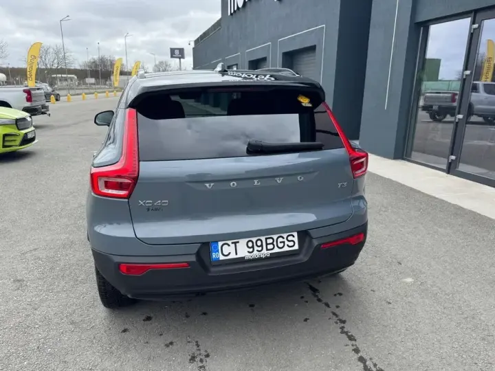 Volvo XC 40 T3 Geartronic RDesign