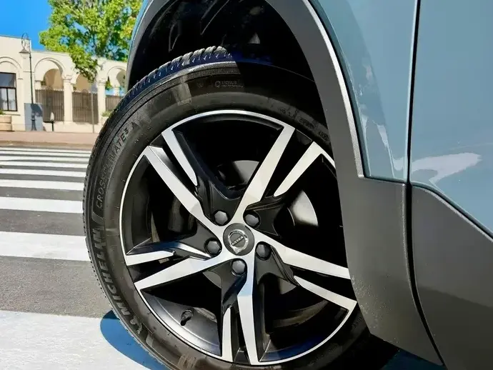 Volvo XC 40 T3 Geartronic RDesign