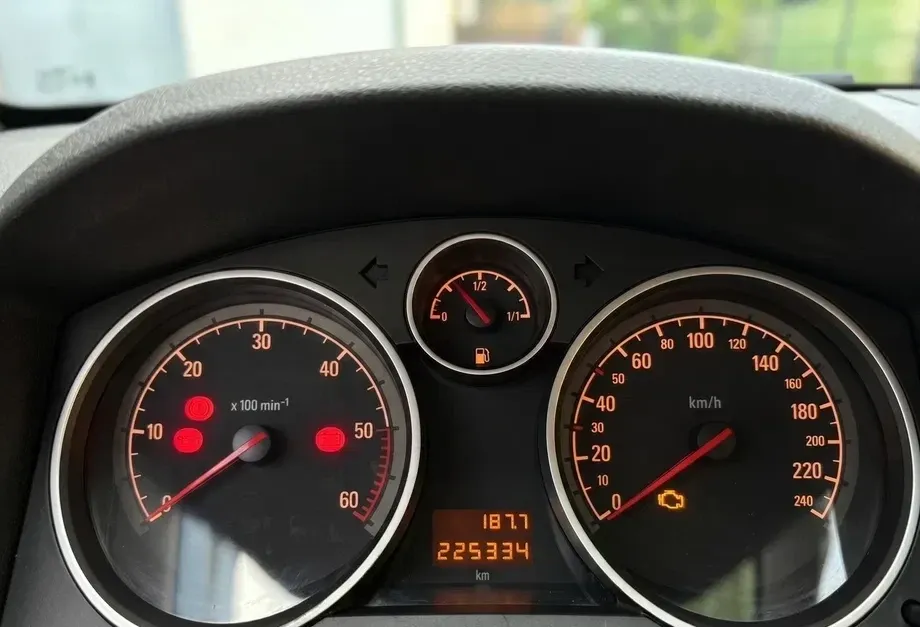 Opel Astra 1.7 CDTI — imagine 4