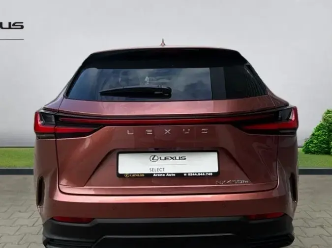 Lexus NX II 450h+ E-FOUR Executive