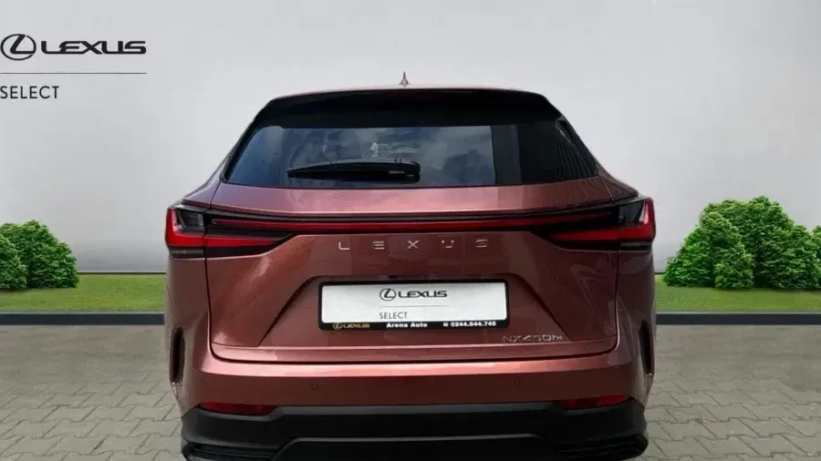 Lexus NX II 450h+ E-FOUR Executive — imagine 4