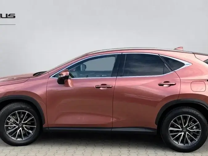 Lexus NX II 450h+ E-FOUR Executive