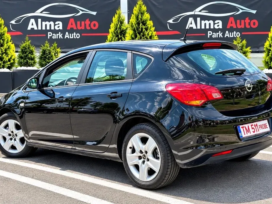Opel Astra J 1.7 CDTI ECOTEC Selection — imagine 4