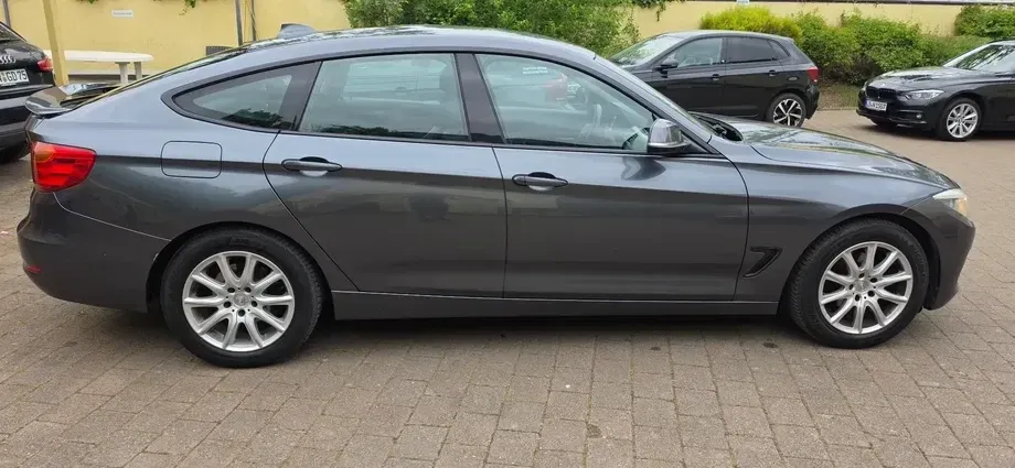 BMW Seria 3 F30/F31/F34 318d M Sport — imagine 3