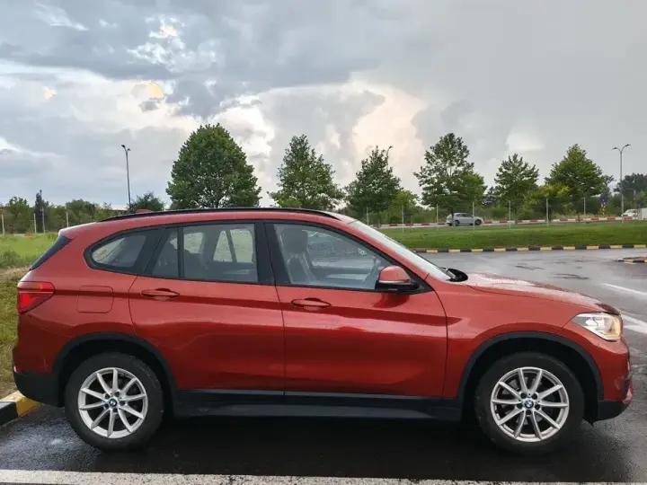BMW X1