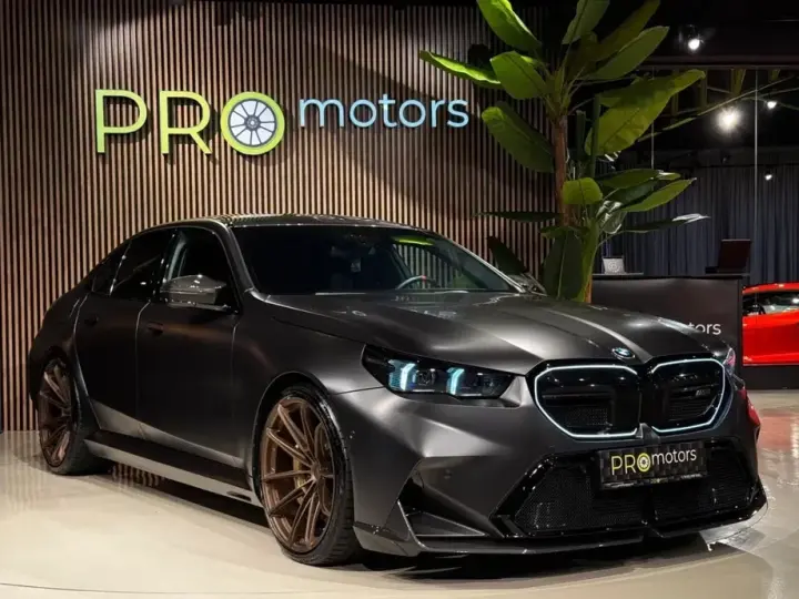 BMW M5