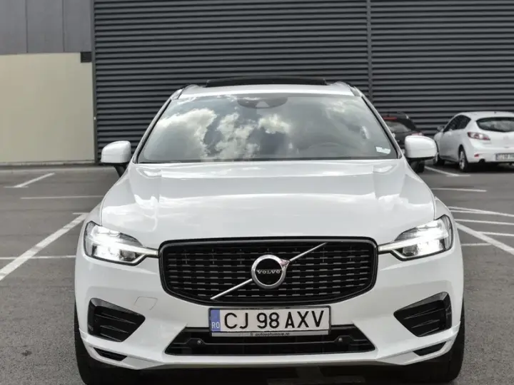 Volvo XC 60 II D4 AWD R-Design