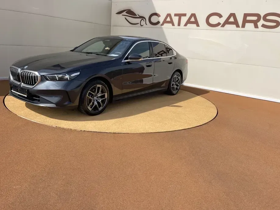 BMW Seria 5 G60/G61 530e Aut. — imagine 5