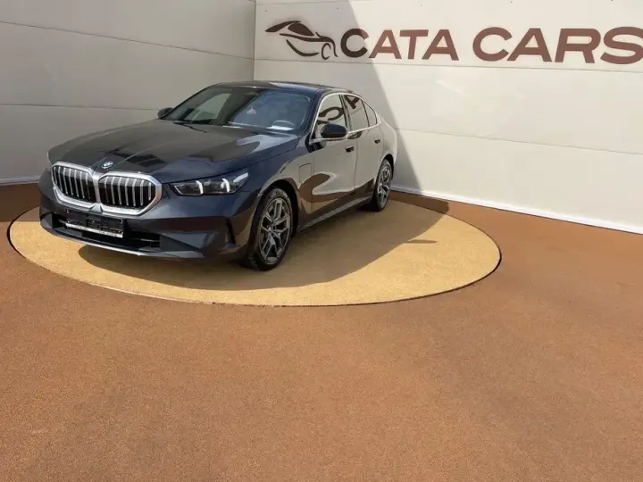 BMW Seria 5 G60/G61 530e Aut.