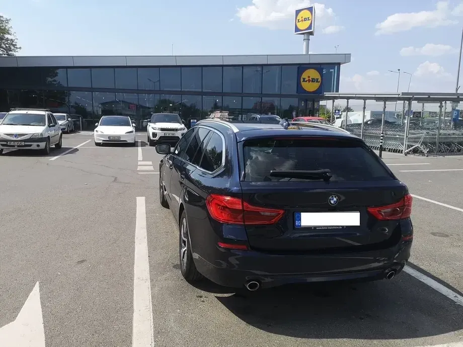 BMW Seria 5 G30/G31 520d xDrive AT MHEV — imagine 5