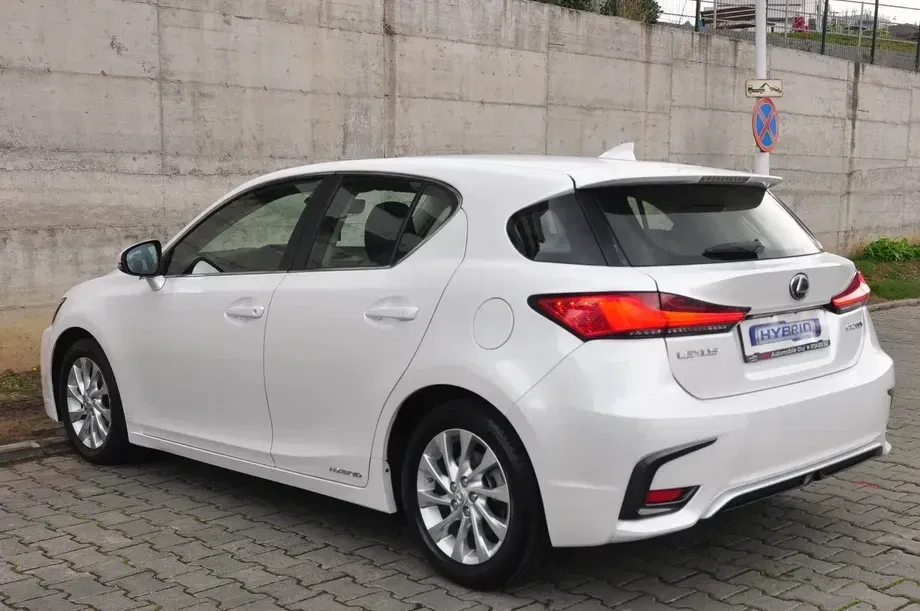 Lexus CT 200h Aut. Business — imagine 3