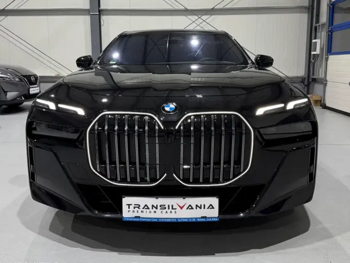 BMW Seria 7 G70 [2022-Prezent]