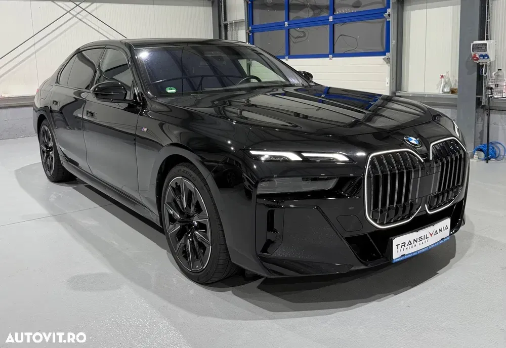 BMW Seria 7 G70 [2022-Prezent] — imagine 2