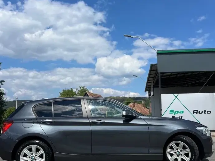 BMW Seria 1 F20/F21 116i