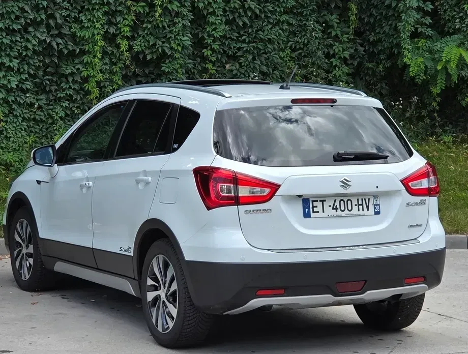 Suzuki S-Cross 1.6 DDIS ALLGRIP Luxus TCSS — imagine 4
