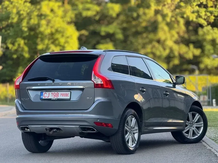 Volvo XC 60 II D4 Geartronic Summum — imagine 4