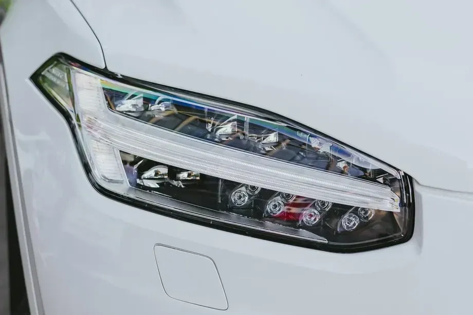 Volvo XC 90 II T8 eAWD Inscription — imagine 4