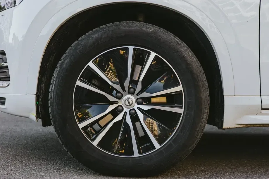 Volvo XC 90 II T8 eAWD Inscription — imagine 6