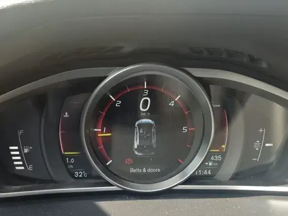 Volvo V40 II D2 Momentum