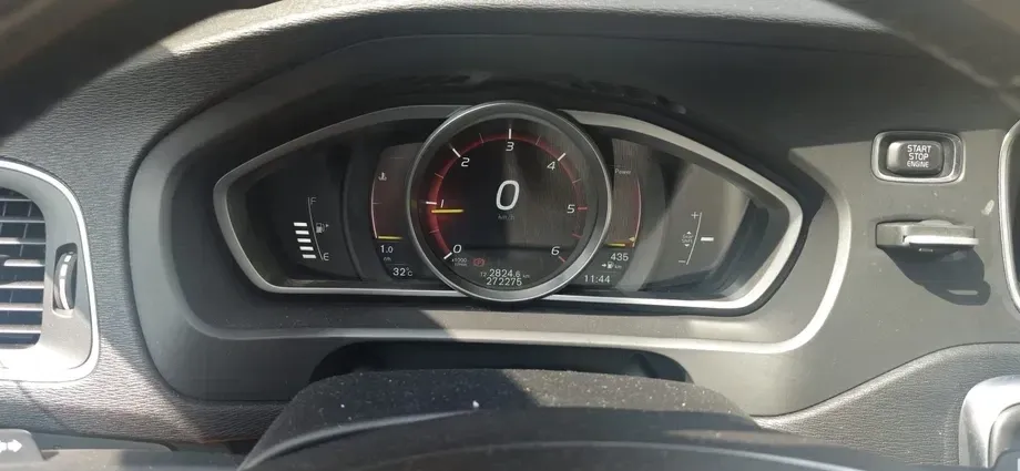 Volvo V40 II D2 Momentum — imagine 6