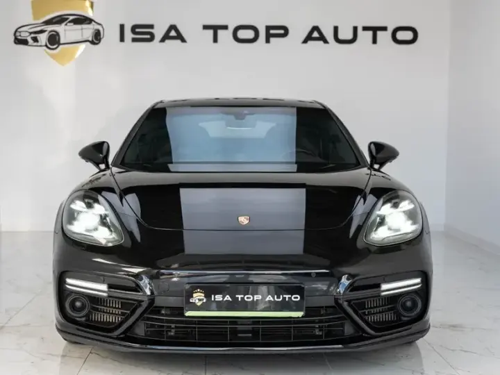 Porsche Panamera Turbo