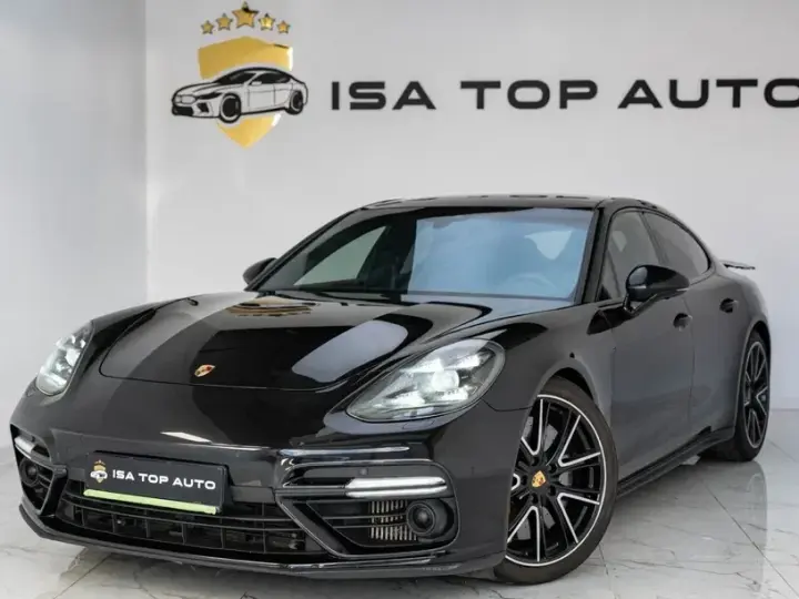 Porsche Panamera Turbo