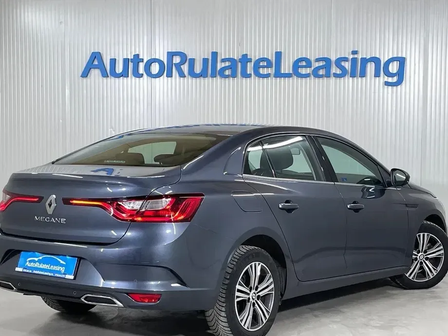 Renault Mégane IV TCe 140 EDC GPF Equilibre — imagine 3