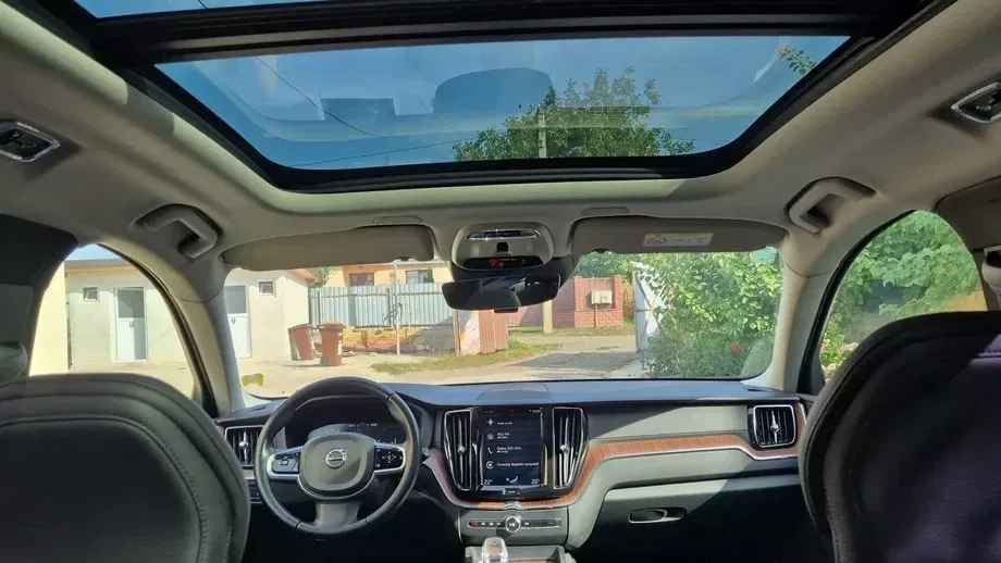 Volvo XC 60 II — imagine 2