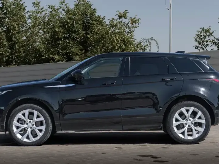 Land Rover Range Rover Evoque II 2.0 D200 MHEV Dynamic SE