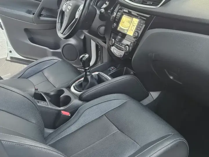 Nissan Qashqai 1.6 dCi DPF Start/Stop 360