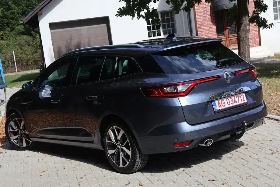 Renault Mégane II ENERGY dCi 110 EDC BOSE EDITION — imagine 6