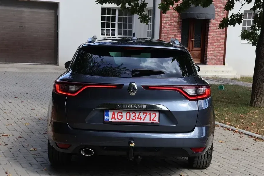 Renault Mégane II ENERGY dCi 110 EDC BOSE EDITION — imagine 5