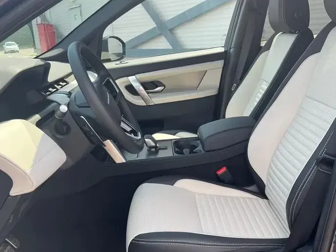 Land Rover Discovery Sport 2.0 D200 MHEV Dynamic HSE