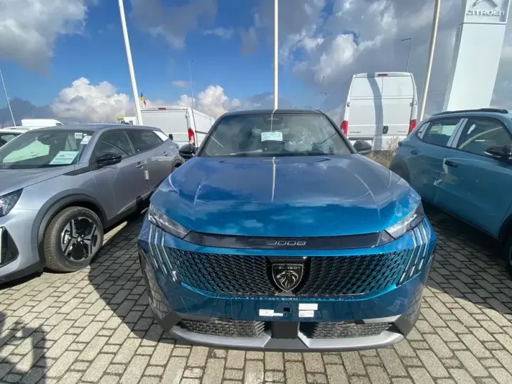 Peugeot 3008 1.2 Hybrid 145 e-DCS6 GT