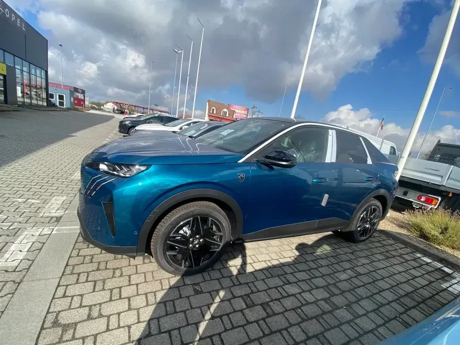 Peugeot 3008 1.2 Hybrid 145 e-DCS6 GT — imagine 3