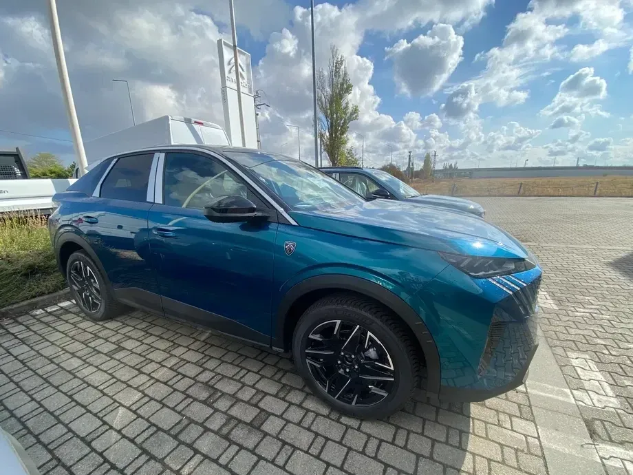 Peugeot 3008 1.2 Hybrid 145 e-DCS6 GT — imagine 6