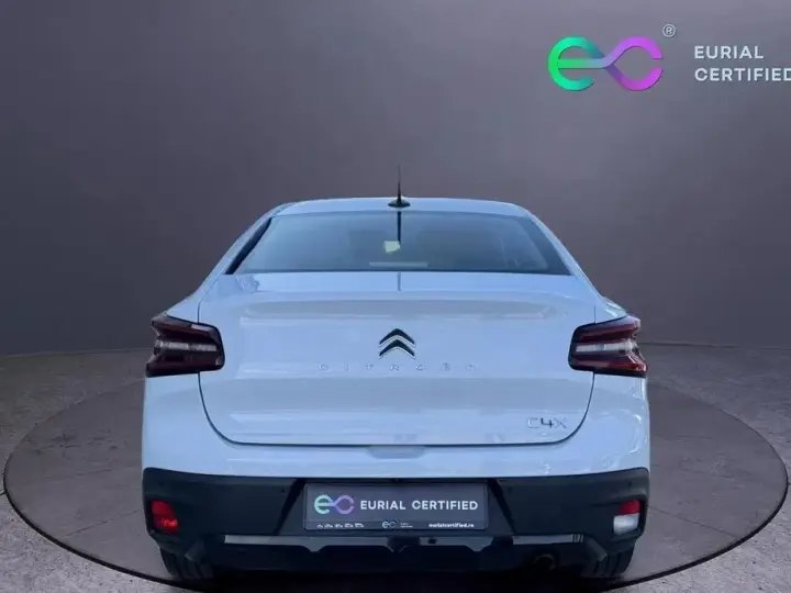 Citroën C4