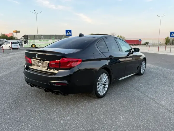 BMW Seria 5 G30/G31 525d Aut.