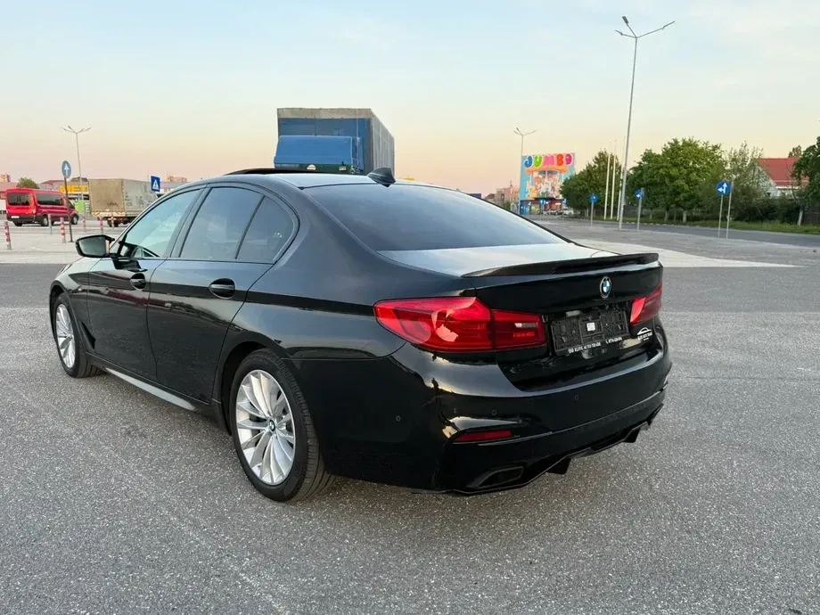 BMW Seria 5 G30/G31 525d Aut. — imagine 4