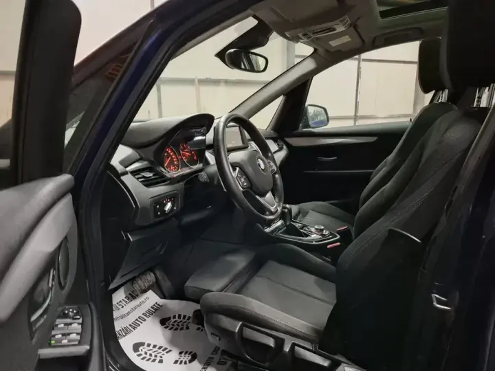 BMW Seria 2 218d xDrive Sport-Aut. Luxury Line
