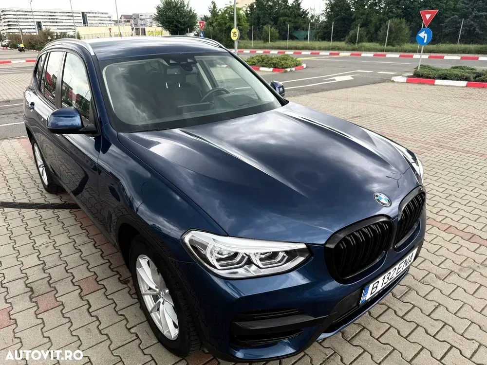 BMW X3 xDrive20d AT Advantage — imagine 4