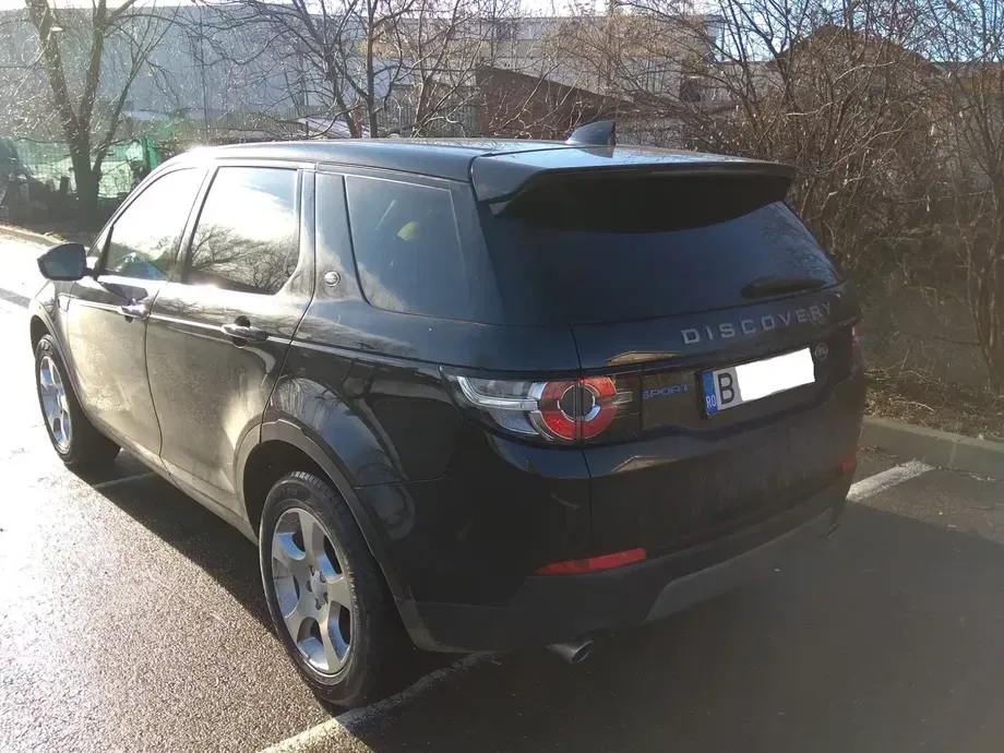 Land Rover Discovery Sport 2.0 l TD4 HSE Luxury — imagine 3