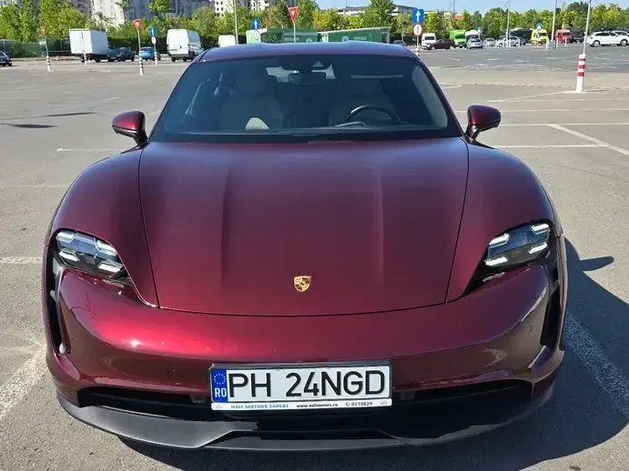 Porsche Taycan 4S Sport