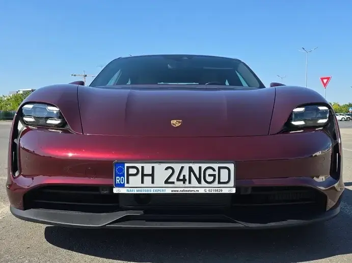 Porsche Taycan 4S Sport