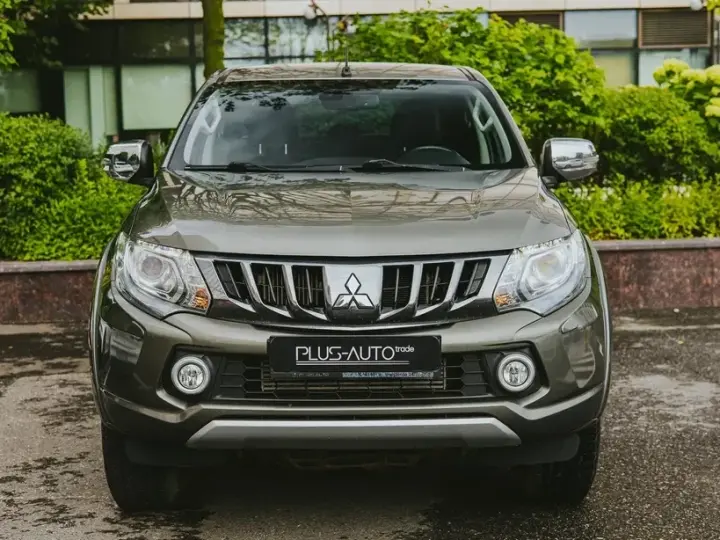 Mitsubishi L200 Double Cab Intense Aut.