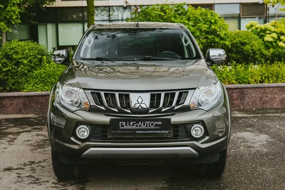 Mitsubishi L200 Double Cab Intense Aut. — imagine 2
