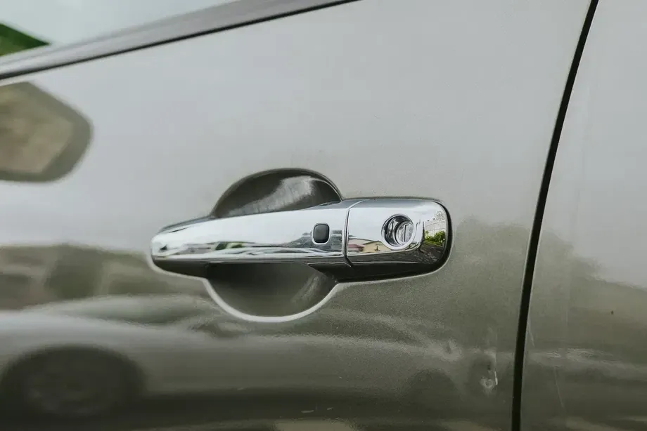 Mitsubishi L200 Double Cab Intense Aut. — imagine 6