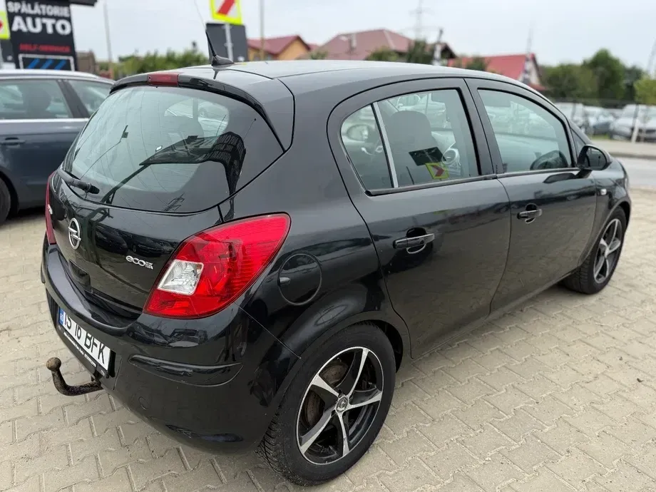 Opel Corsa D 1.3 CDTI DPF Active — imagine 4