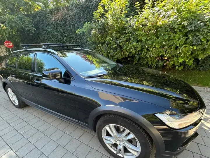 Volvo V90 D4 AWD