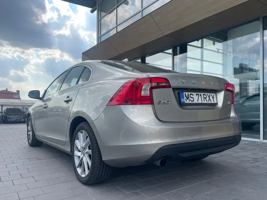 Volvo S60 — imagine 6